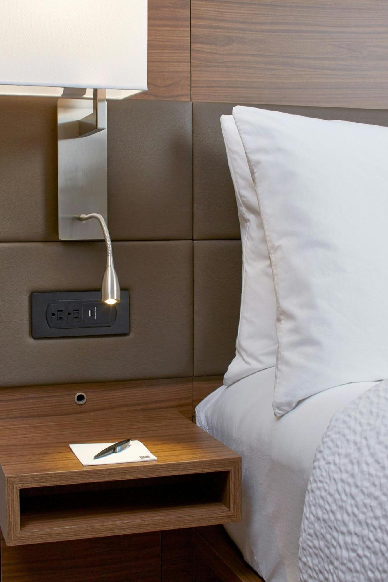Ac By Marriott Buckhead At Phipps Plaza Hotel Atlanta