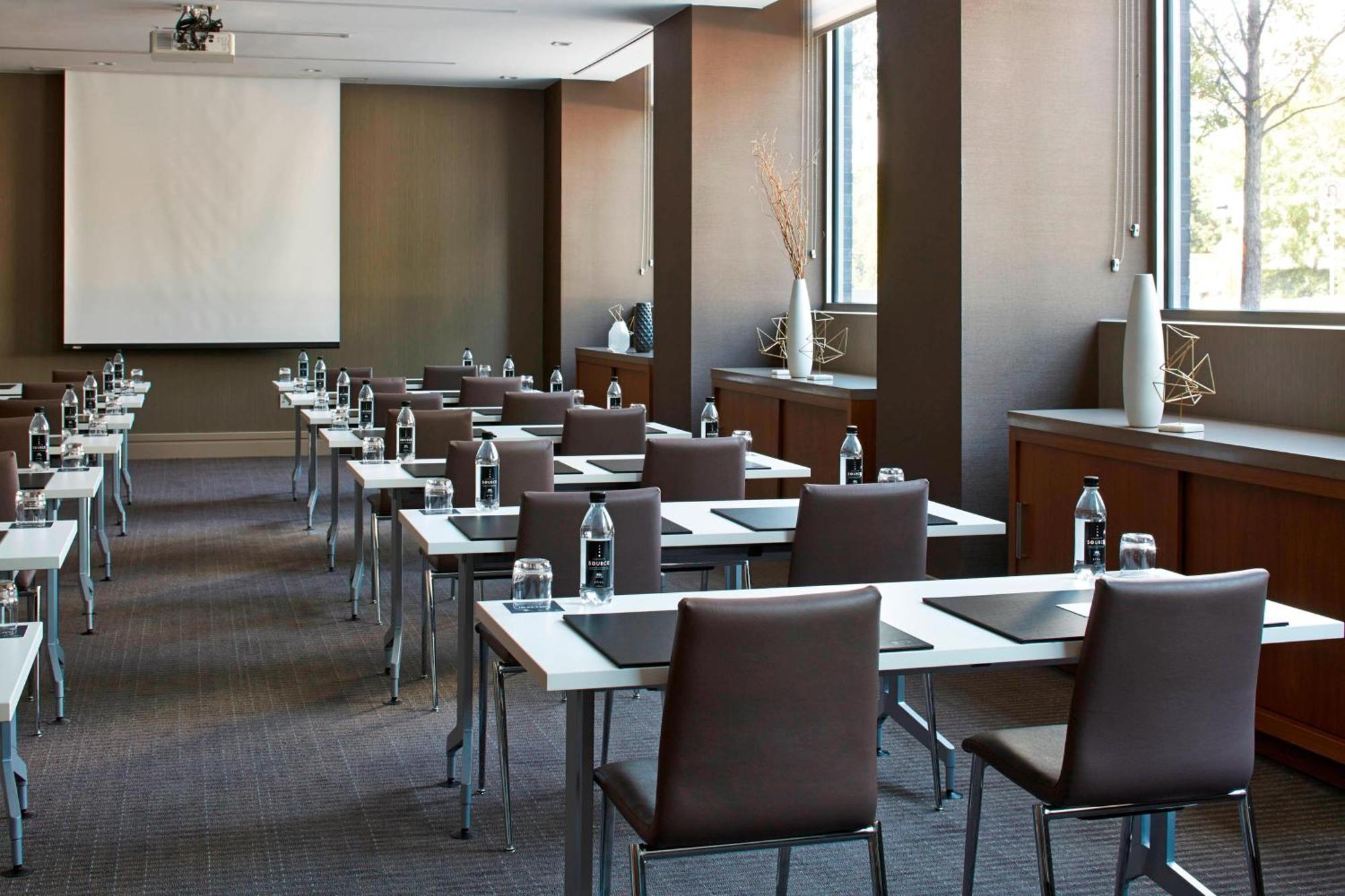 Ac By Marriott Buckhead At Phipps Plaza Hotel Atlanta