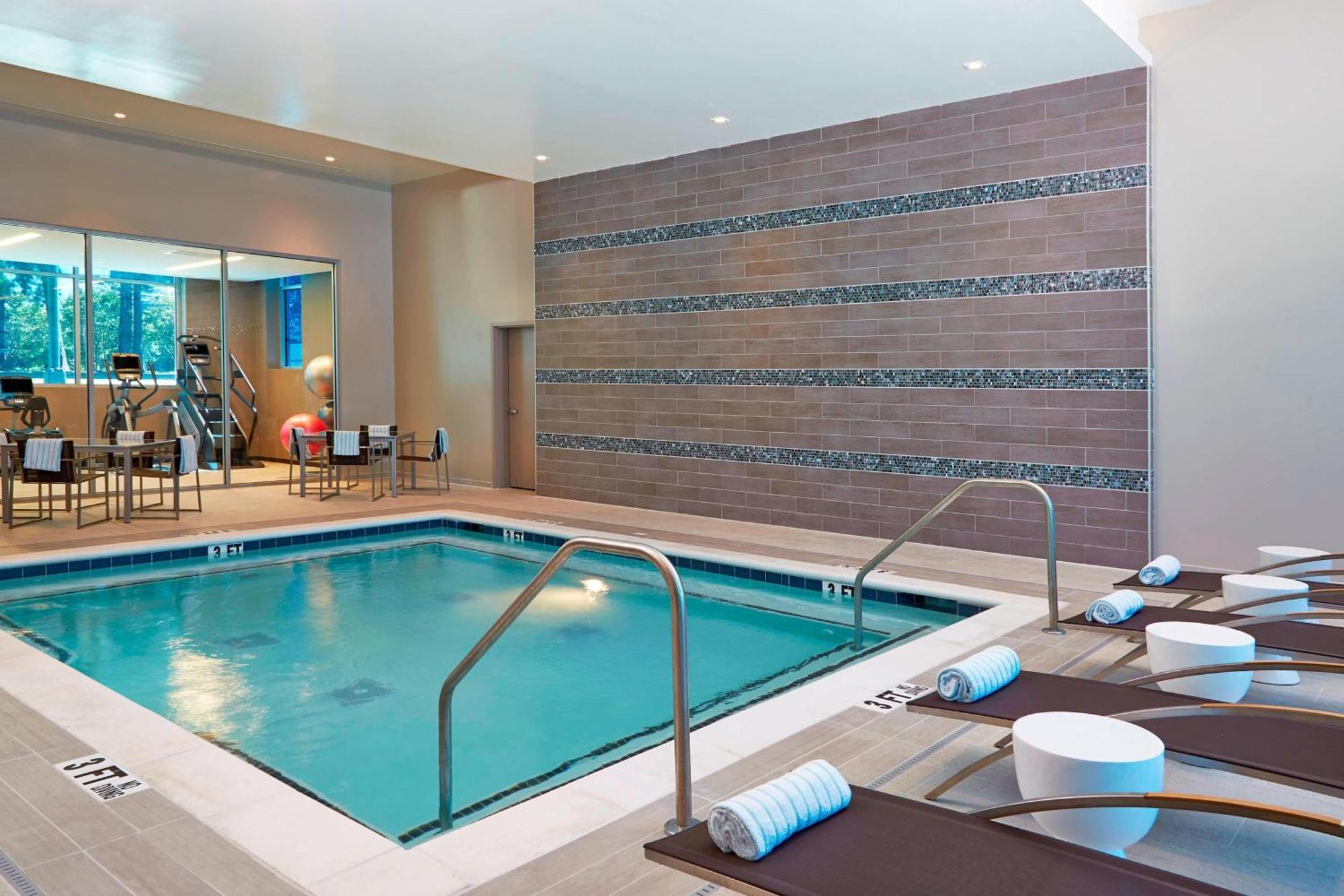 Ac By Marriott Buckhead At Phipps Plaza 4*