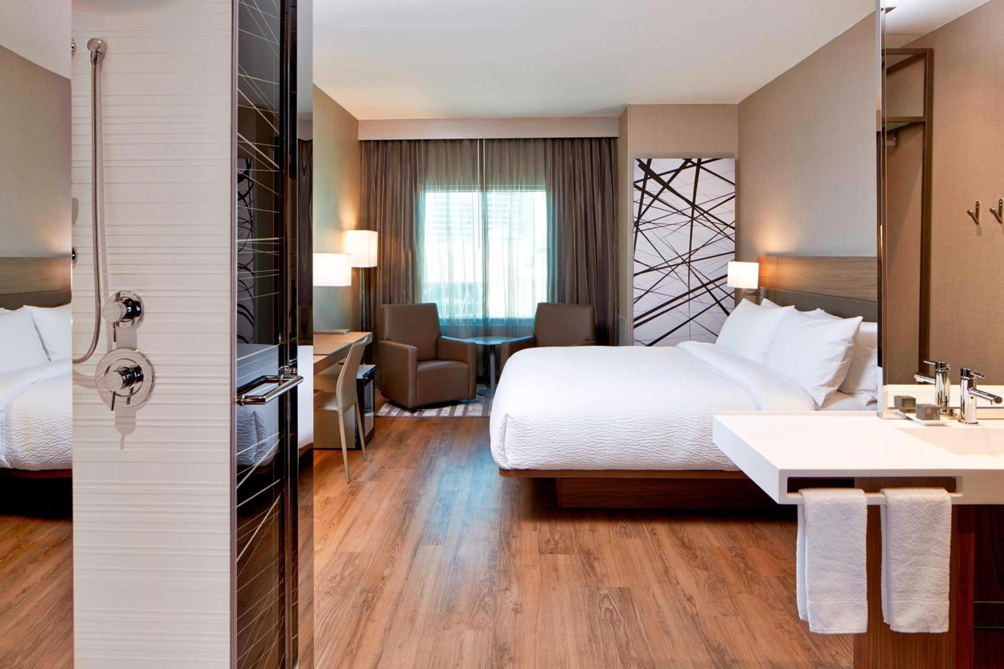 Ac By Marriott Buckhead At Phipps Plaza Hotel