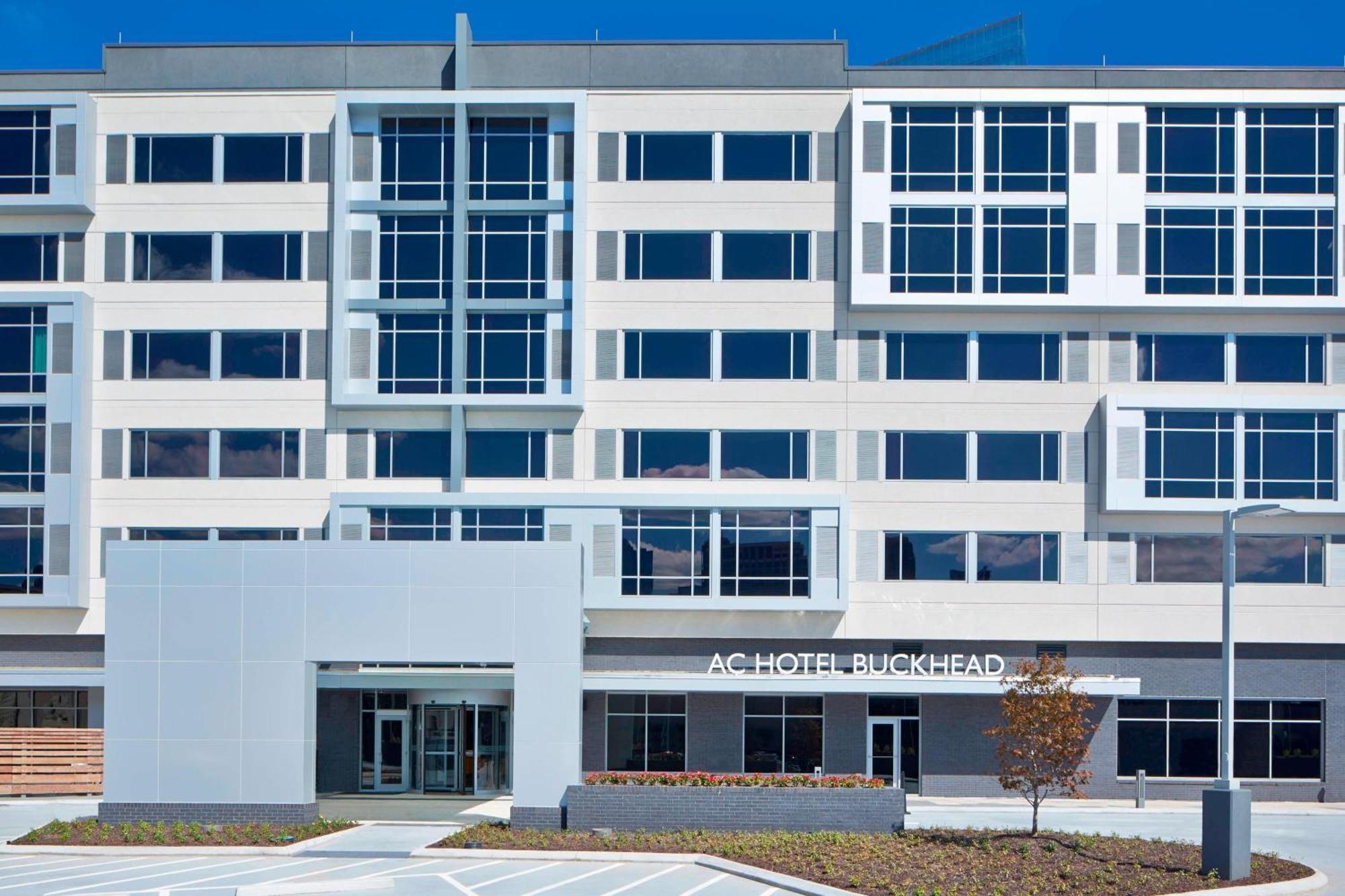 Hotel Ac By Marriott Buckhead At Phipps Plaza 4*